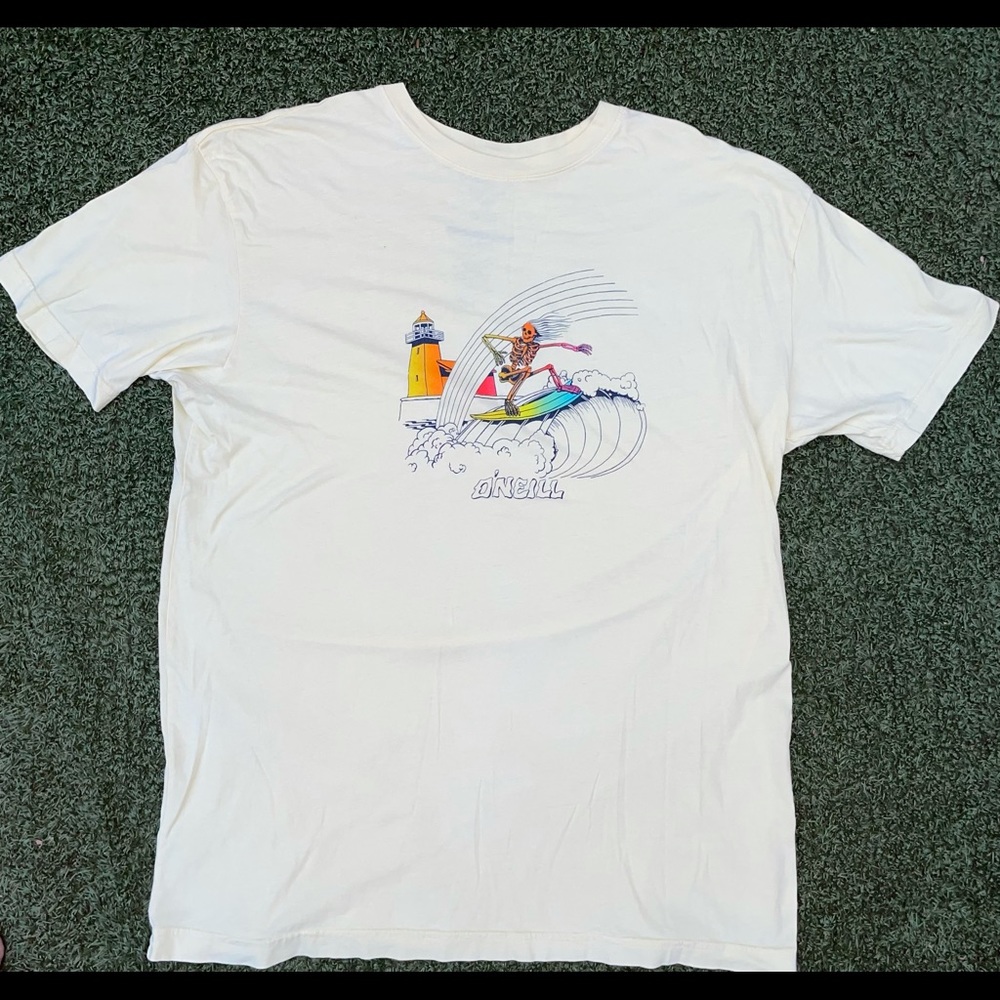O’Neill Surf T-shirt.